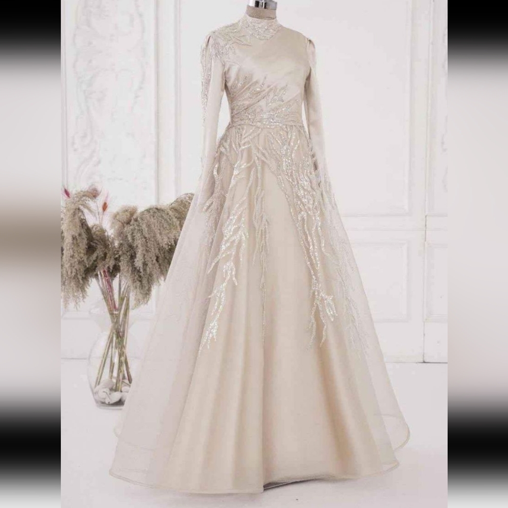 Modest hijabi evening dress
